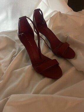 Ladies Kelly and Katie Size 9 Red High Heel Dress Shoes, New, No Tags